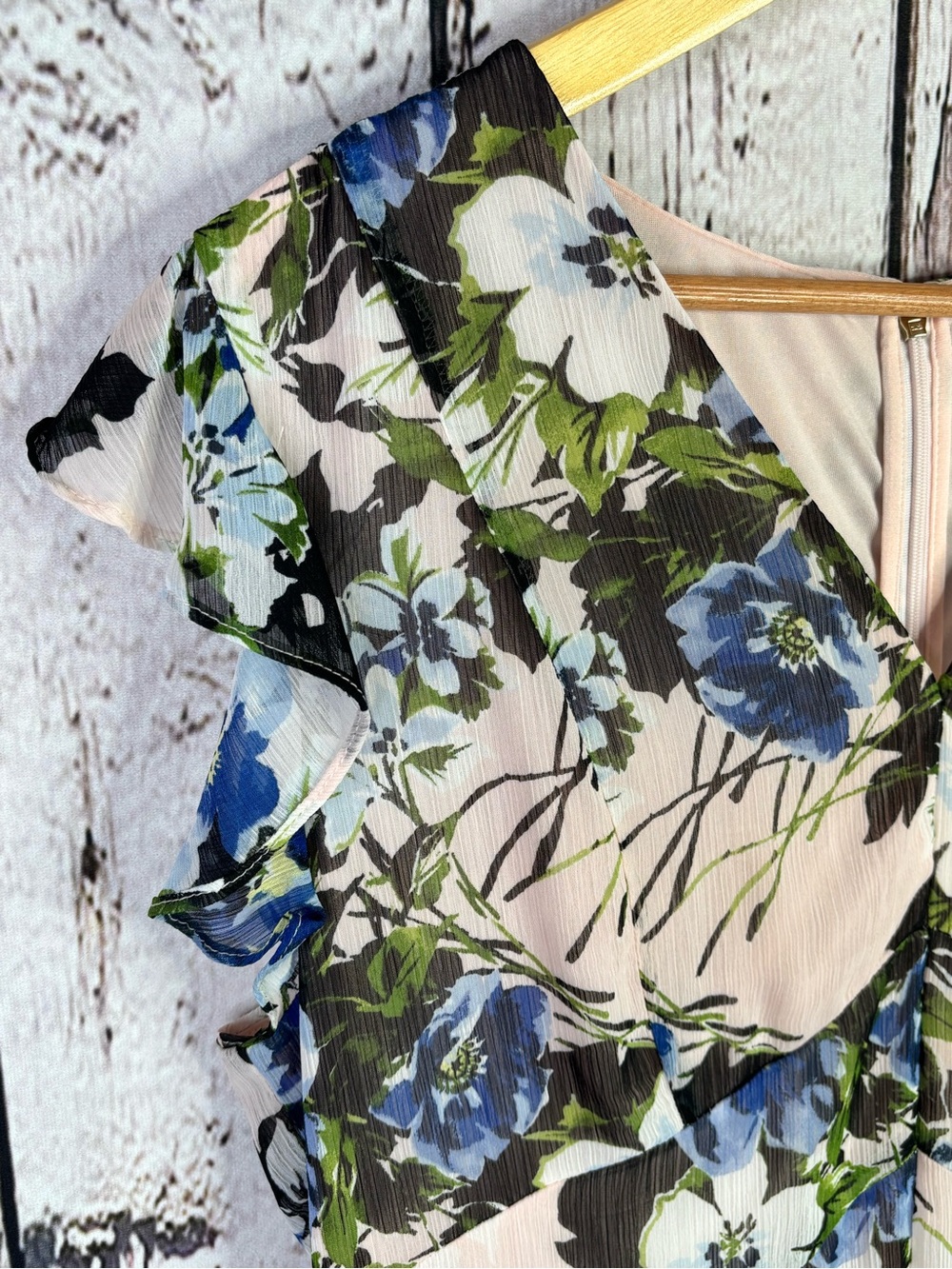 Tommy Hilfiger Women’s Size 14 Floral Print Hi-Lo Ruffle Midi Dress *Some Stains - Picture 4 of 16